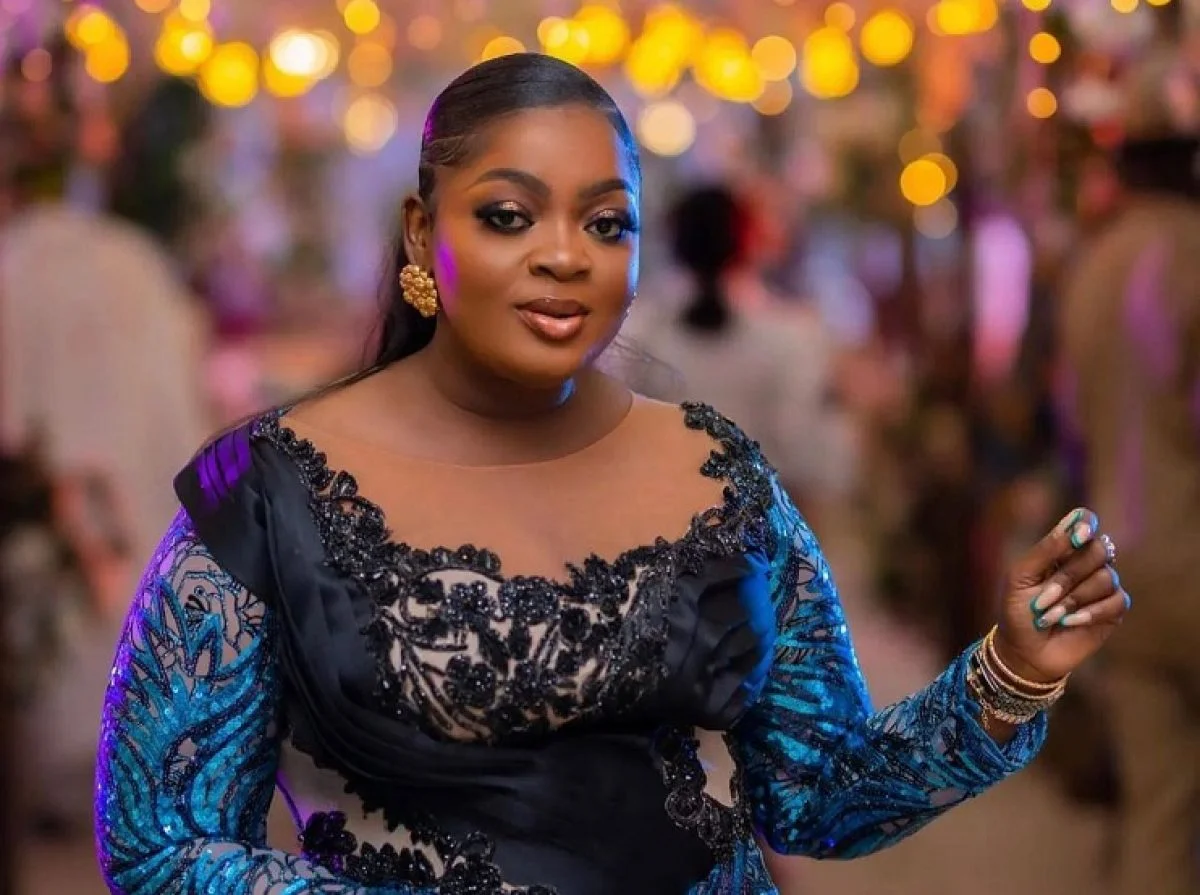 Breaking: Actress Eniola Badmus reveals senatorial ambition
